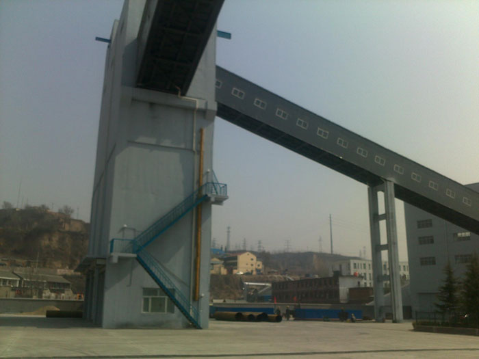 山西晉煤集團(tuán)礦上破碎篩分樓除塵器發(fā)貨 山西晉煤集團(tuán)礦上破碎篩分樓除塵器發(fā)貨